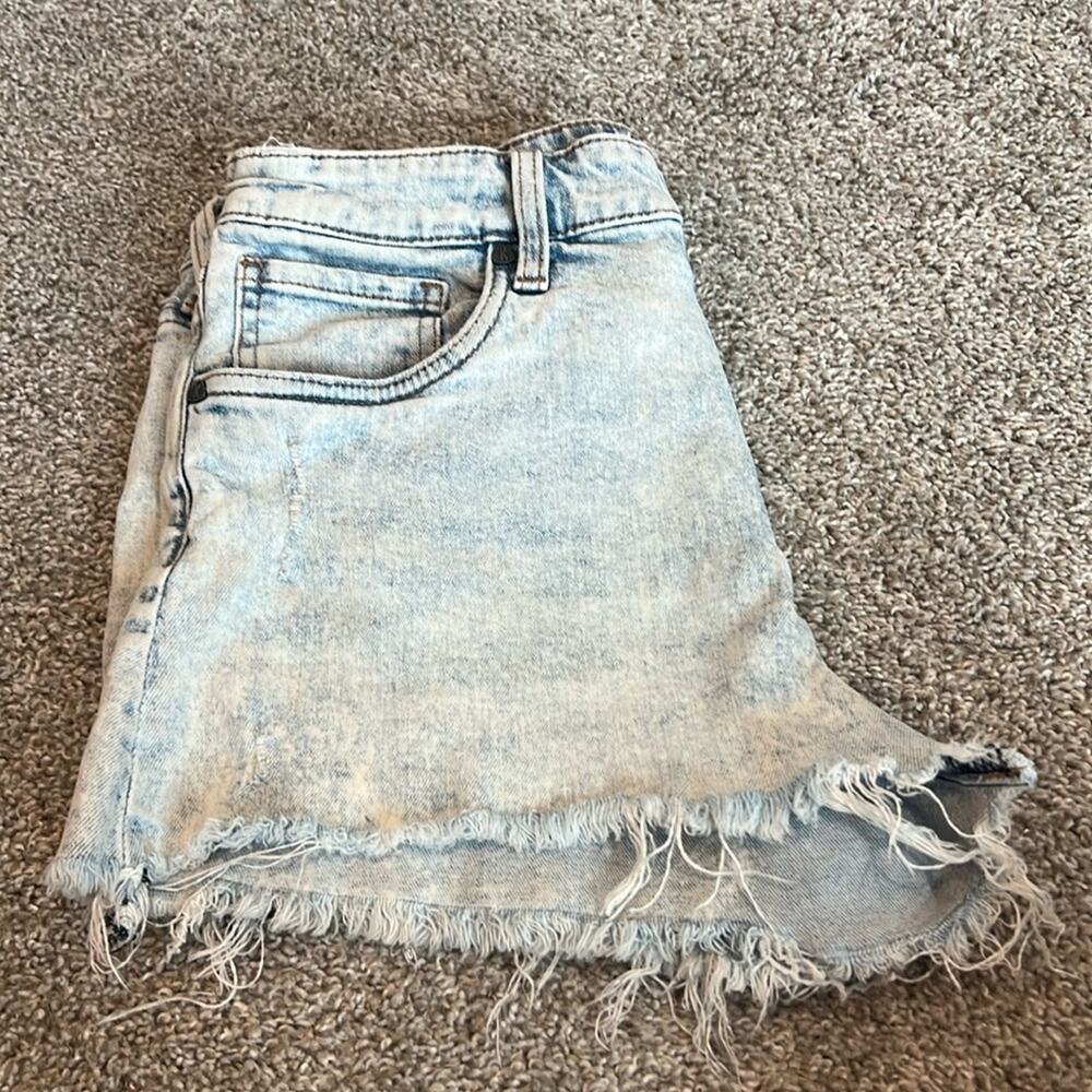 Kut from the Kloth Light Blue Jean Shorts